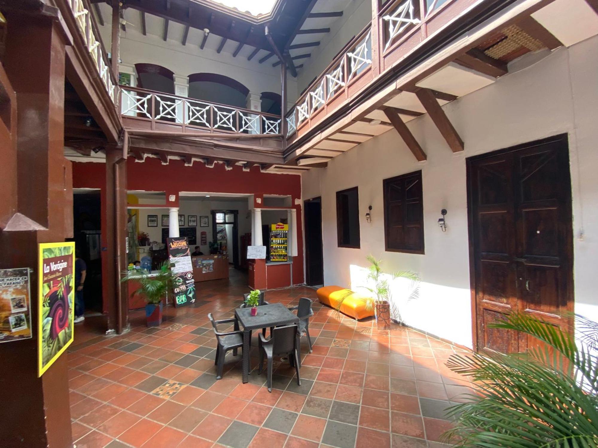 Casona Don Juan Hostel San Gil Exterior photo