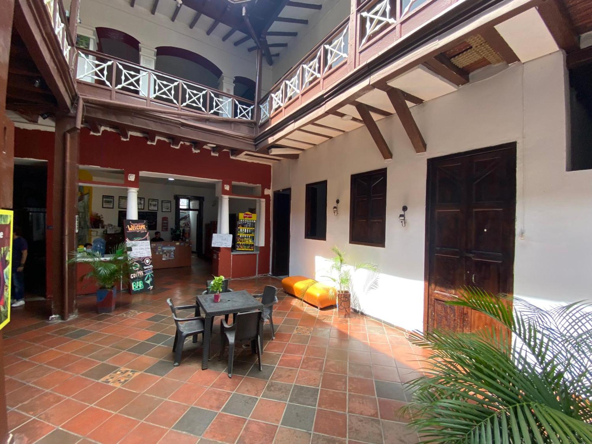 Casona Don Juan Hostel San Gil Exterior photo