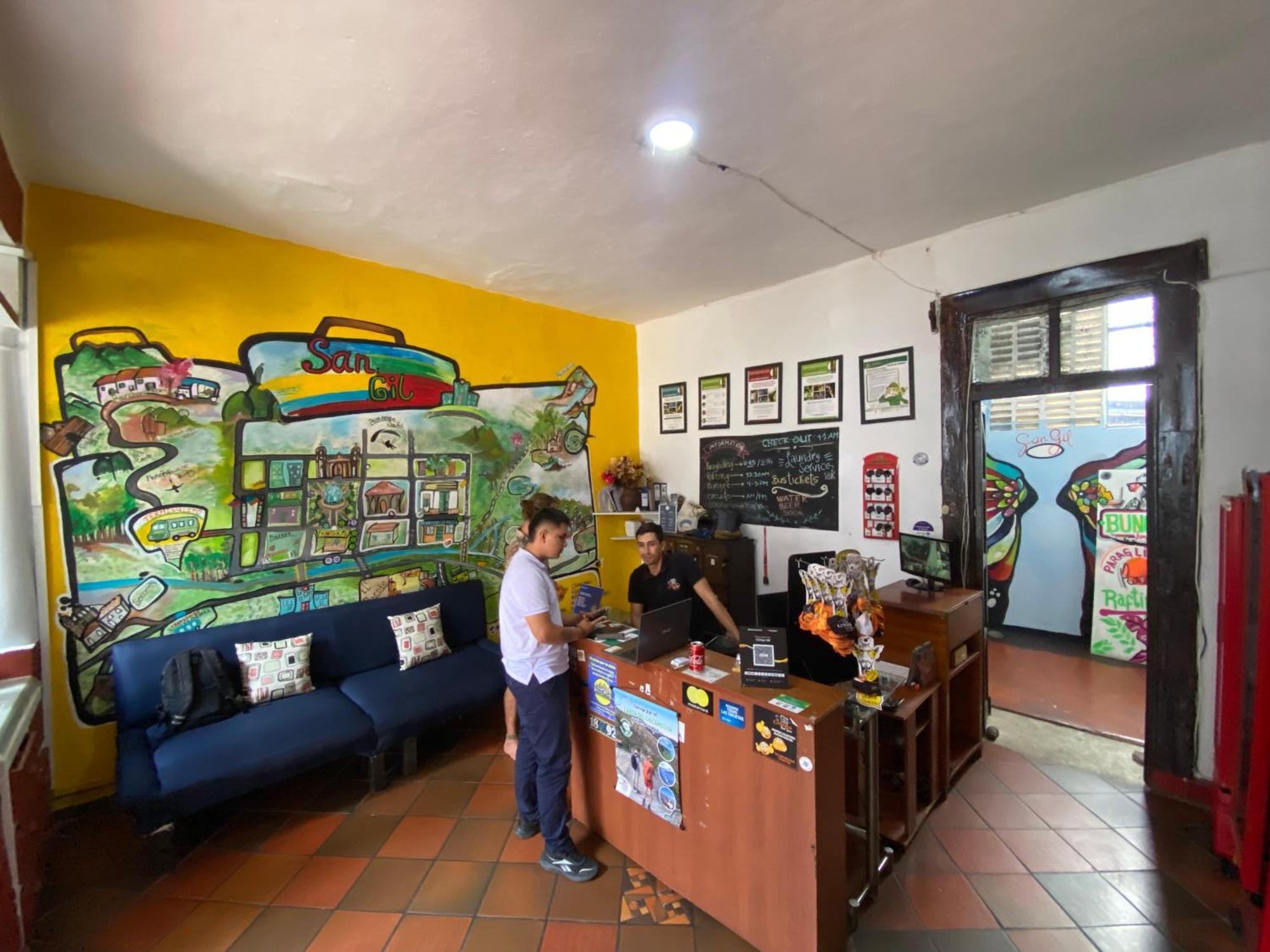 Casona Don Juan Hostel San Gil Exterior photo